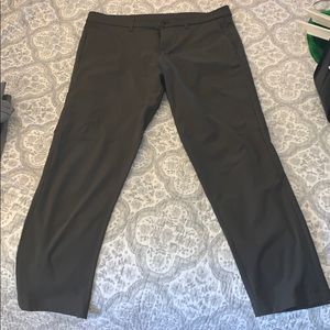 Lululemon Commission Slim fit 36” waist 32” length